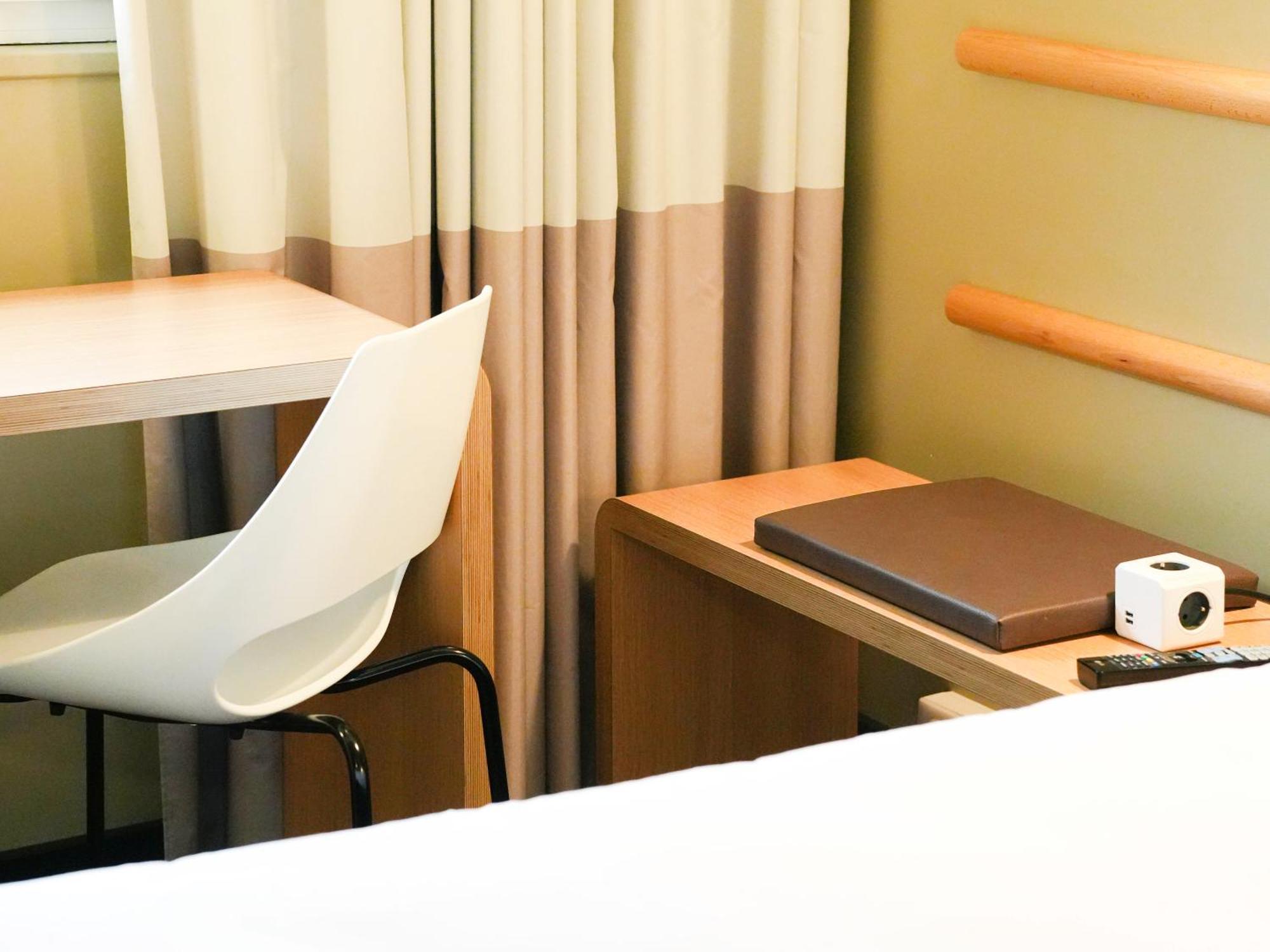 Ibis Caen Porte D'Angleterre Exteriör bild