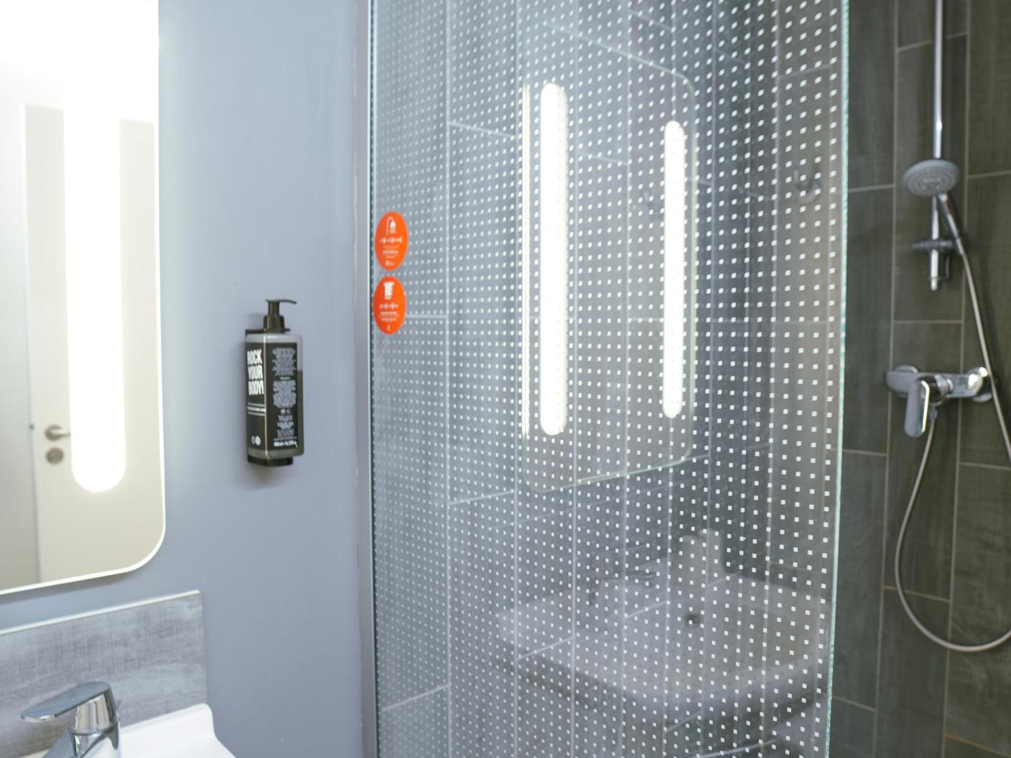 Ibis Caen Porte D'Angleterre Exteriör bild